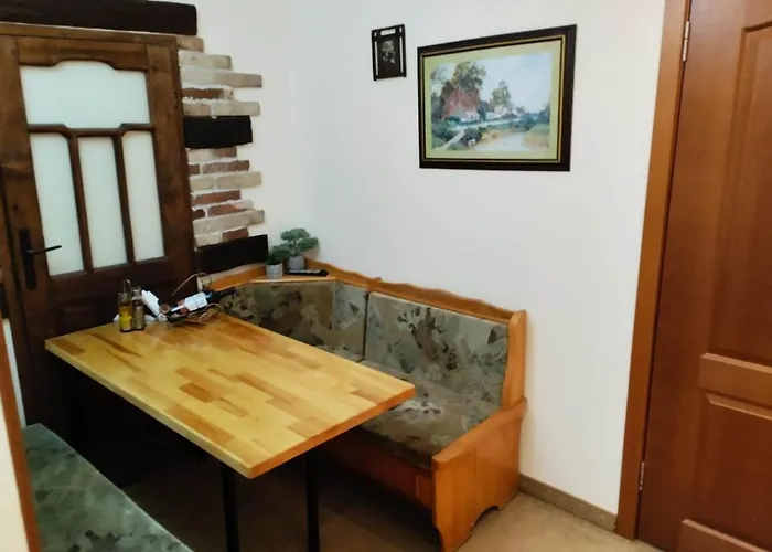 Dino Privates Emerald *