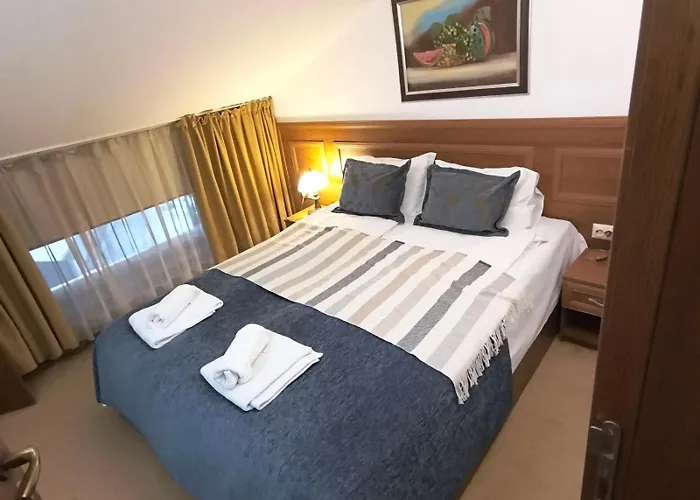 Dino Privates Emerald * Bansko